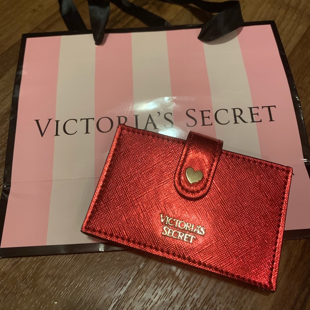 💋Red Victoria’s Secret Card Holder.